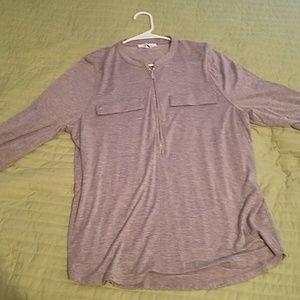 3/4 sleeve Capvin Klein grey knit top